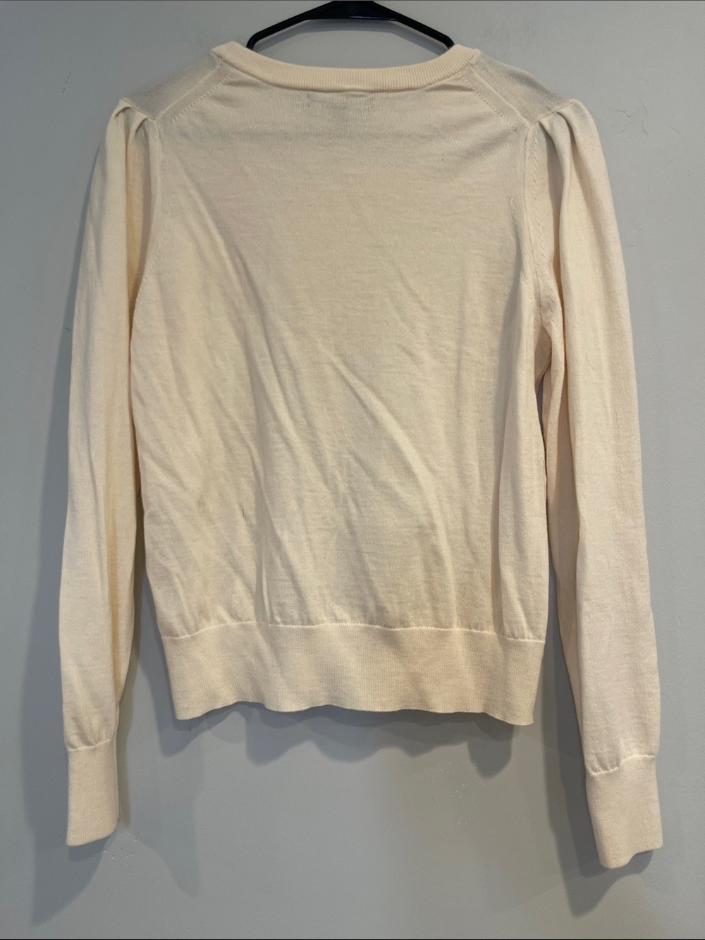 Banana Republic 100% Merino Wool Cream, Puff Sleeve Crewneck Sweater Size Large - Picture 5 of 6